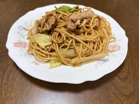 ソース焼きそば風スパゲッティ豚肉キャベツ ソース,焼きそば,風の写真素材