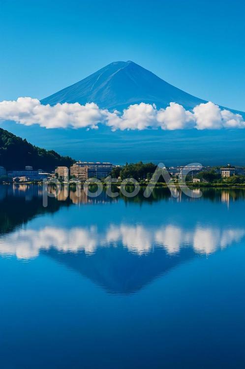 河口湖に映る富士山 河口湖,富士山,景色の写真素材