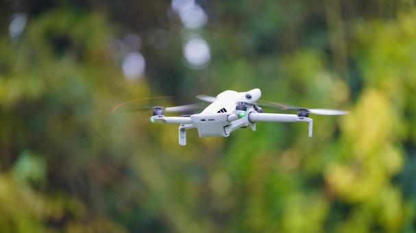 ドローン ドローン,空撮用,遠隔操作の写真素材