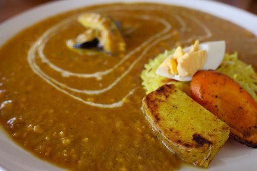 Key Mind Curry with Eggplant from a Curry Restaurant, JPG