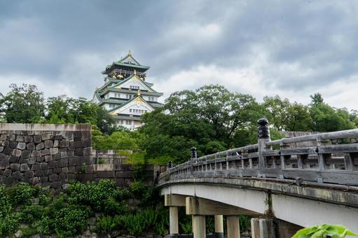 大阪 大阪城 天守閣と極楽橋 大阪 大阪城 天守閣と極楽橋の写真