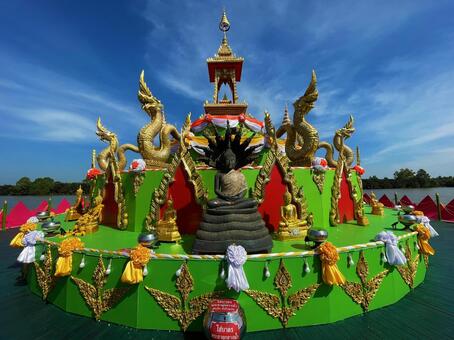 ワット・サマーン・ラッタナーラーム　川 ワット・サマーン・ラッタナーラ,タイ,アジアの写真素材