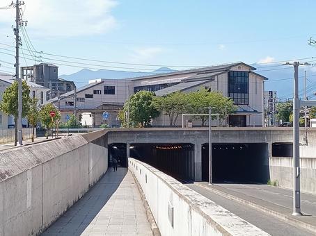 アンダーパスと駅 アンダーパスと駅 鉄道,jr,jr東日本の写真素材