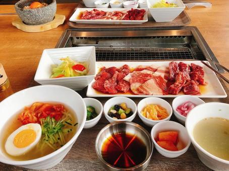 Tokyo, yakiniku restaurant cold noodles and yakiniku lunch, JPG