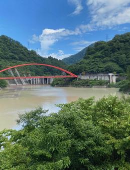 黒部峡谷トロッコ電車湖面橋 黒部峡谷トロッコ電車湖面橋 湖面橋,黒部峡谷,トロッコ電車の写真素材