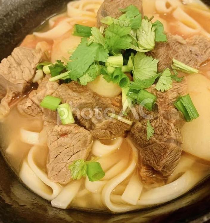 麺　牛肉　パクチー　スープ　中華　美味しい 麺,牛肉,パクチーの写真素材