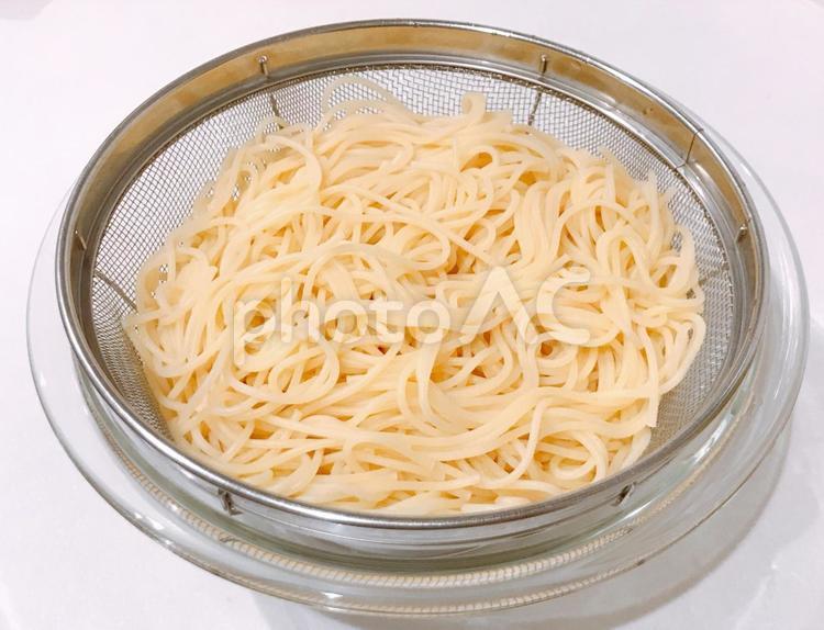 パスタ麺 パスタ麺,茹でパスタ,パスタの写真素材