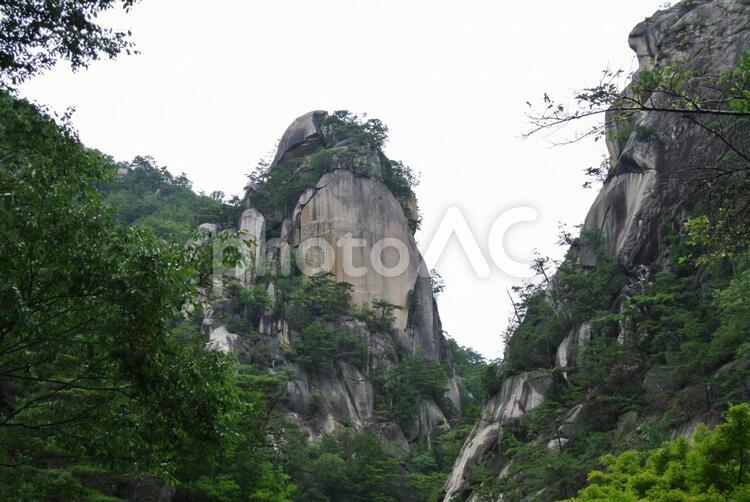 山梨県 昇仙峡の覚円峰 昇仙峡,覚円峰,ハイキングの写真素材