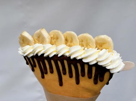 チョコレートバナナクレープ クレープ,チョコバナナクレープ,スイーツの写真素材