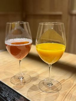 ぶどうとオレンジジュース ぶどう,オレンジ,ジュースの写真素材