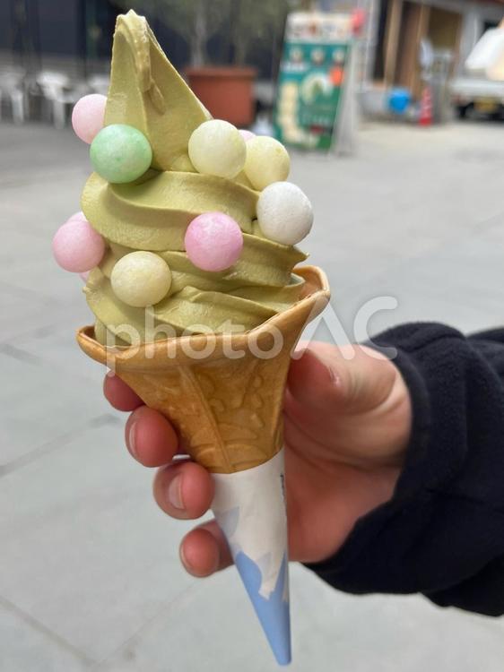 香川の名物おいりのソフトクリーム 香川,名物菓子,郷土菓子の写真素材