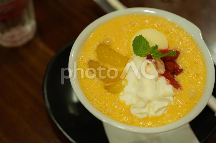 【カフェ】昔ながらのミックスジュース【喫茶店】 ジュース,ミックスジュース,フルーツの写真素材