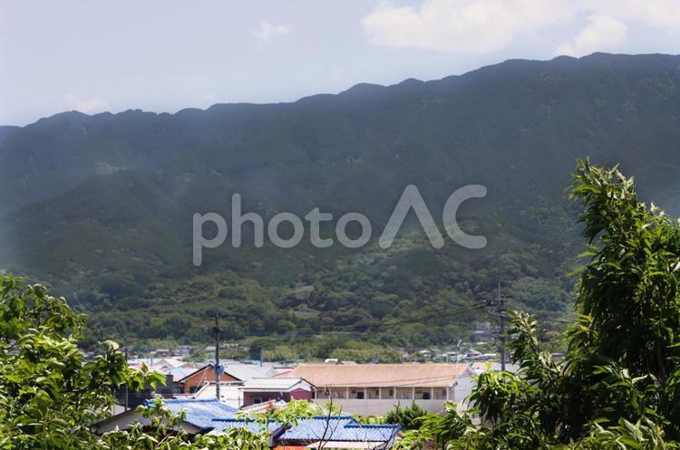 田舎暮らし 山,田舎,田舎風景の写真素材
