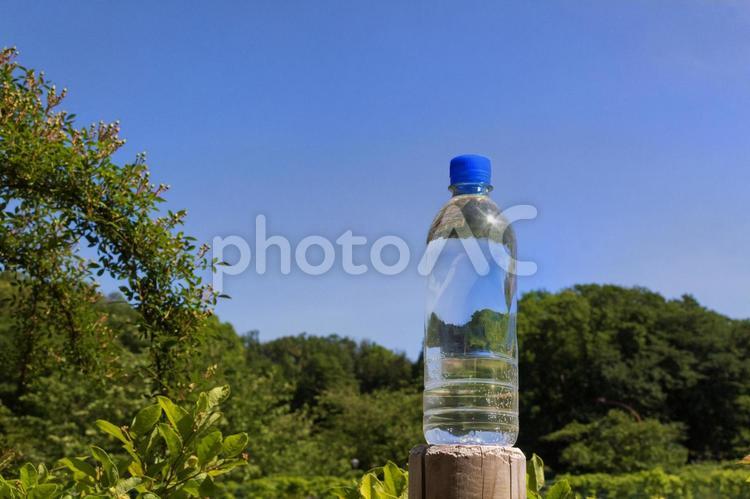 水　水分補給　6 水,水分補給,ペットボトルの写真素材