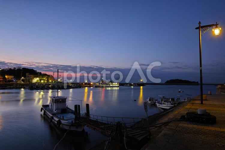 早朝の鞆の浦 綺麗,きれい,夜明けの写真素材