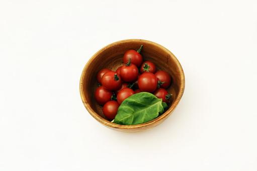 木の器のミニトマト ミニトマト,トマト,赤色の写真素材