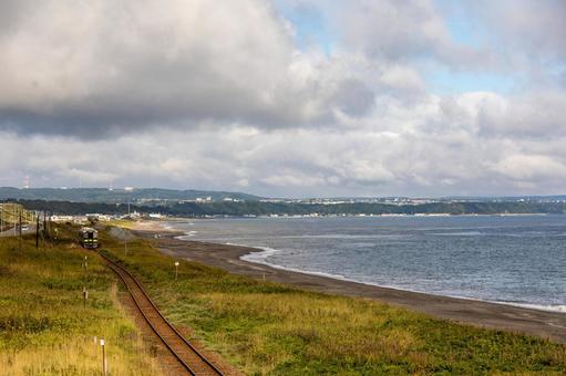 海沿いに伸びる線路 鉄道,気動車,車両の写真素材