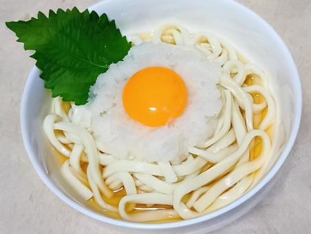 おろし玉子うどん おろし玉子うどんの写真