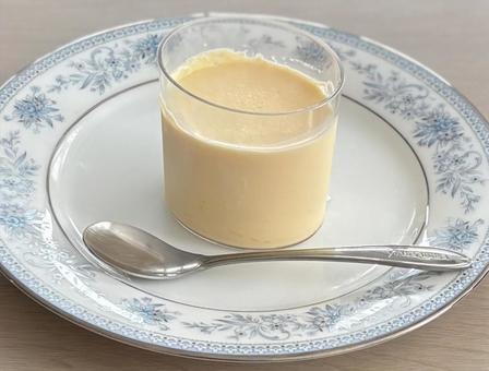 Egg pudding in a cup, JPG