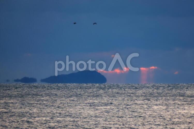瀬戸の夕暮れ 水域,空,海の写真素材
