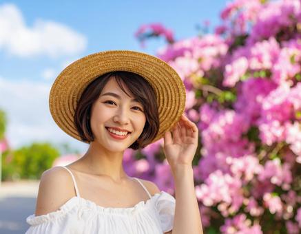 ブーゲンビリア・麦わら帽子の彼女 ブーゲンビリア・麦わら帽子の彼女の写真