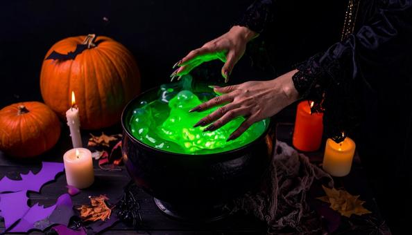 ハロウィン魔女の大釜 ハロウィン魔女の大釜の写真