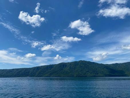 夏の十和田湖 夏の十和田湖 十和田湖,十和田,湖の写真素材