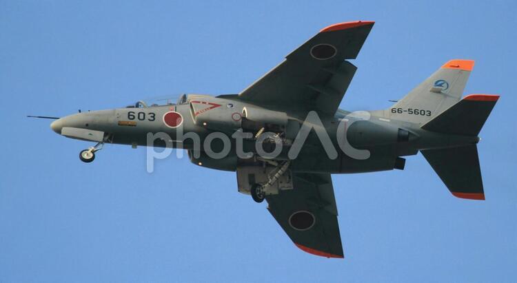 T-4練習機 ジェット機,フライト,戦闘機の写真素材