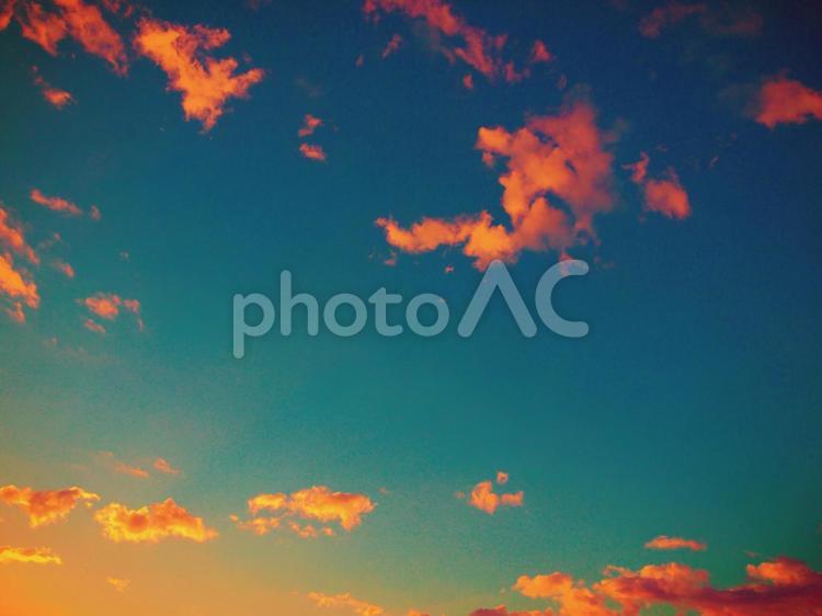 夕暮れ 夕焼け,夕日,夕暮れの写真素材