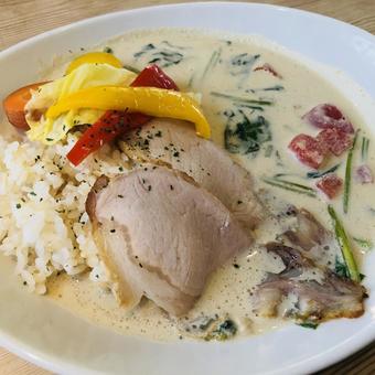 クリーム煮込み クリーム煮込み 煮込み,ローストポーク,ランチの写真素材