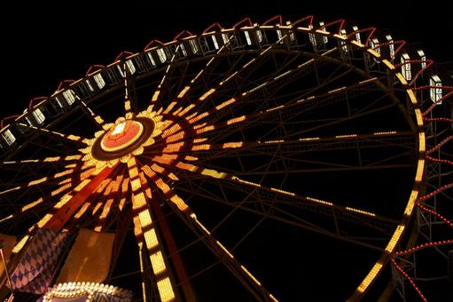 ハンブルガードーム　移動遊園地の観覧車 ハンブルガードーム,観覧車,移動遊園地の写真素材
