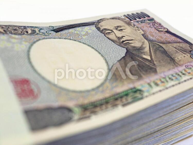札束のイメージ 増税,500万円,100万円の写真素材