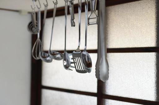 和風なキッチンの調理器具 和風なキッチンの調理器具 キッチン,台所,調理器具の写真素材