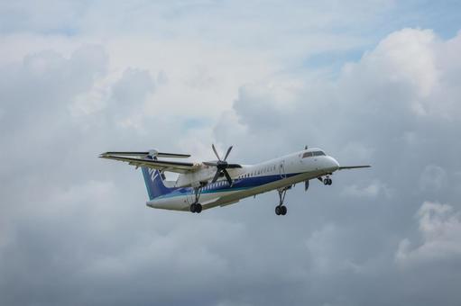 福岡空港 着陸アプローチの写真