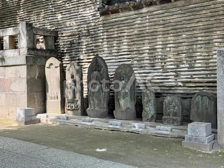 待乳山聖天本龍院　お地蔵様 人力車,香炉,聖観音宗の写真素材