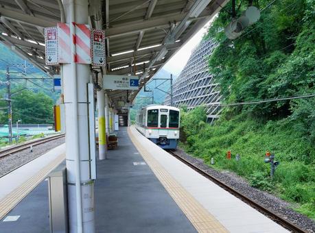 山間の駅2 山間の駅2 駅,ステーション,鉄道の写真素材