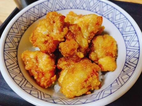 からあげ丼 からあげ,丼もの,鶏肉の写真素材