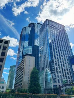 新宿西口の高層ビル 新宿西口の高層ビル 高層ビル,新宿西口,住友不動産新宿オークタワーの写真素材