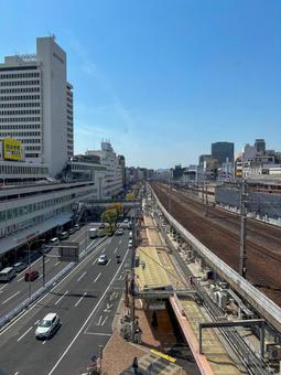 窓から撮った鉄道と道路 窓から撮った鉄道と道路 線路,鉄道,貨物駅の写真素材