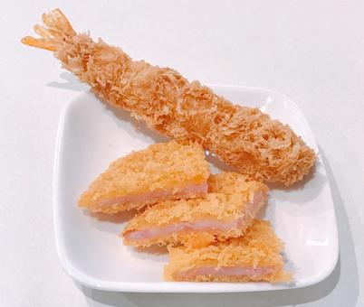 Photo, fried shrimp and ham cutlet, ham cutlets, ham, 