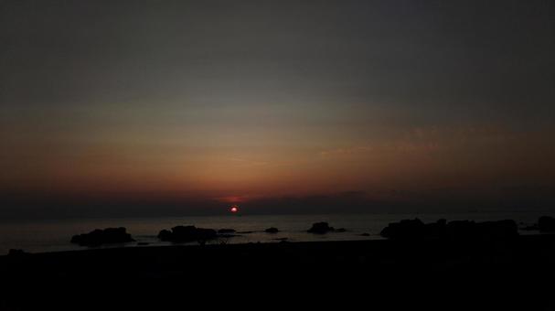 日本海の日暮れ 日本海の日暮れの写真