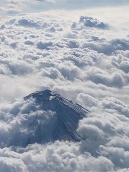 空から見た富士山 空から見た富士山 富士山,雲海,景色の写真素材