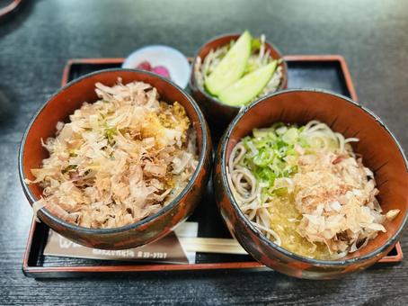カツ丼とそば お食事処,ご飯,昼飯の写真素材
