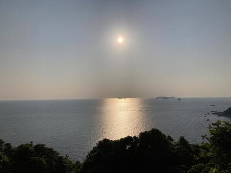 長崎・外海の夕陽 長崎・外海の夕陽 長崎,外海,夕焼けの写真素材