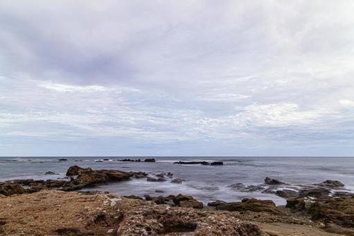 会瀬海岸 海,水平線,岩場の写真素材