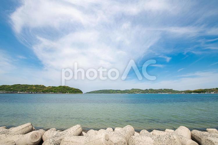 海岸通りから眺める海の景色 海,海岸,海岸沿いの写真素材