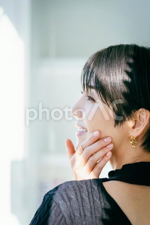 若い日本人女性の美容イメージ 若い女性,美容,ビューティーの写真素材