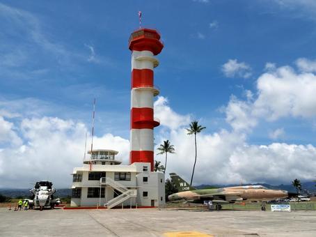 ハワイ、フォード島管制塔 管制塔,フォード島,ハワイの写真素材