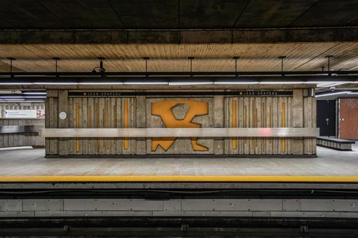 ジャン・ドラポー駅のアート ジャン・ドラポー駅のアート ジャン・ドラポー駅,モントリオール,カナダの写真素材