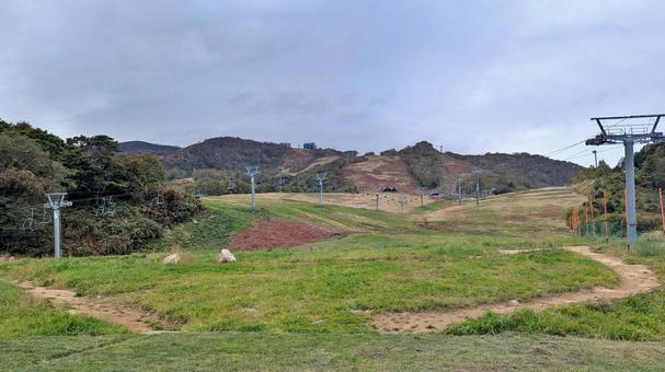 ニセコのスキー場 ニセコのスキー場 ニセコ,スキー場,紅葉の写真素材